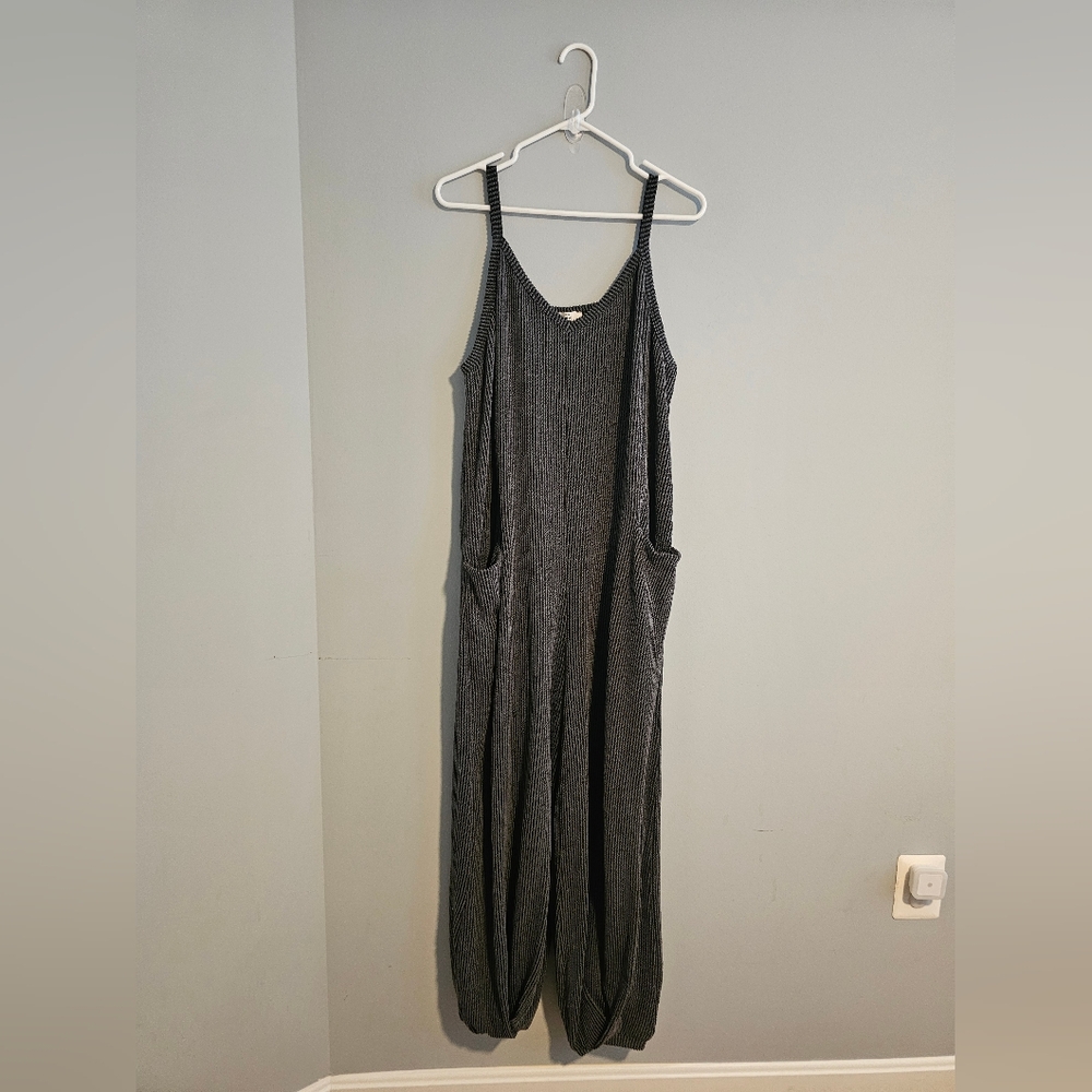 Entro Ribbed Knit Jumpsuit in Charcoal | Small